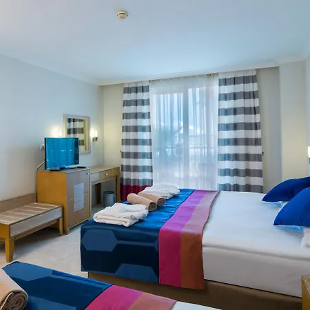 Отель Crystal Boutique Comfort Collection (adults Only) 3*